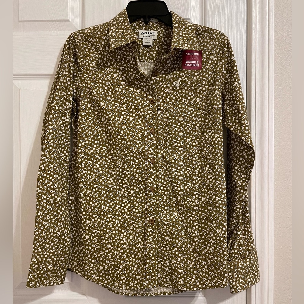ARIAT Western Top NWT
